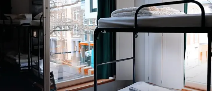 월 1억 8백만원, 에어비앤비 데이터 한계 뚫은 숙박 와이파이 마케팅